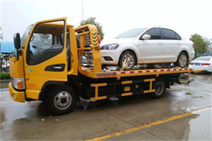 建昌附近拖车救援24小时服务热线